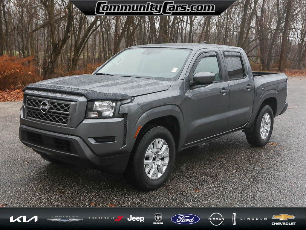 Used 2023 Nissan Frontier SV image 3