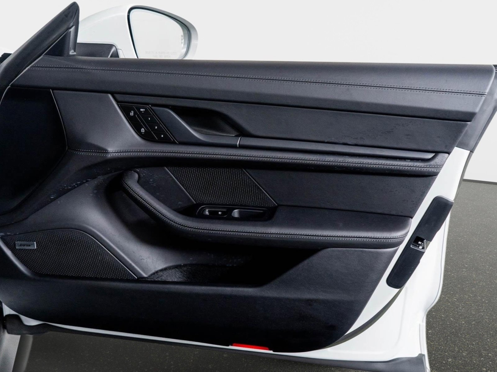 Used 2024 Porsche Taycan GTS w/ Premium Package (P6U) image 89