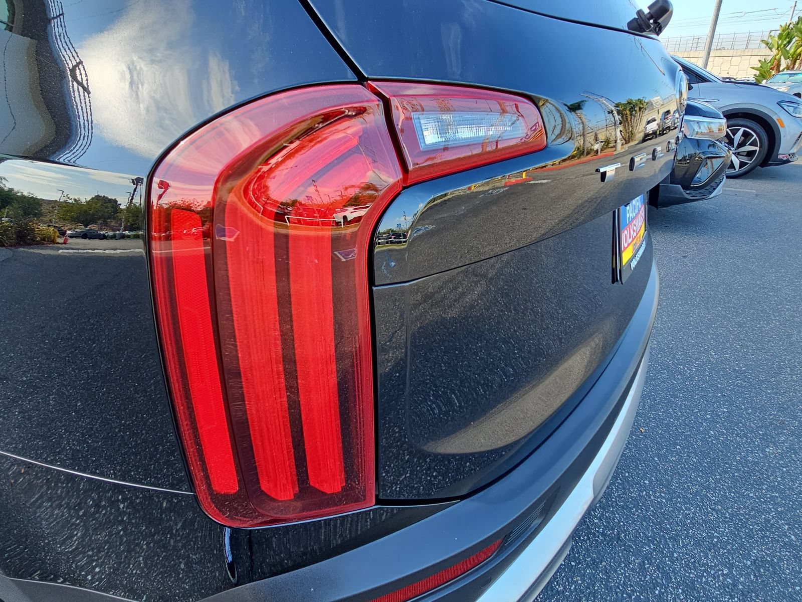 Used 2020 Kia Telluride EX w/ EX Premium Package FWD image 36