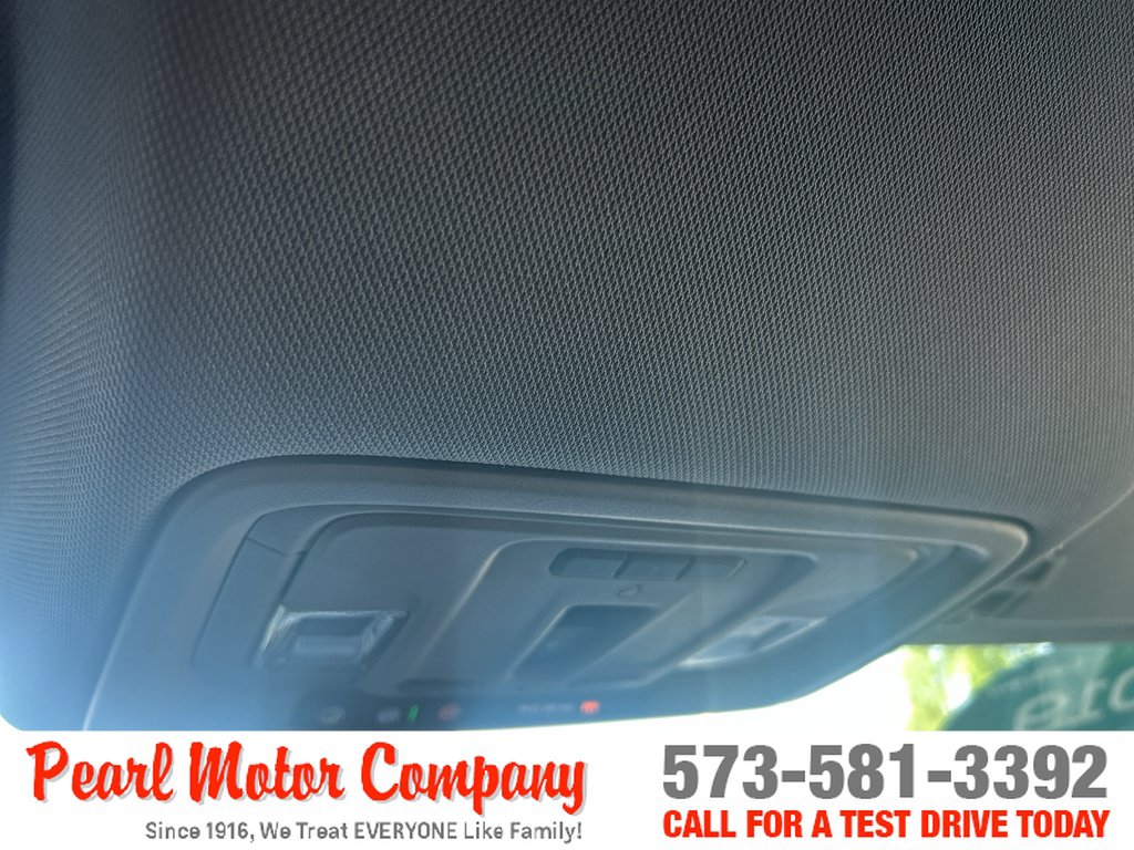 Certified 2019 GMC Sierra 1500 SLT w/ SLT Premium Package AWD/4WD image 16