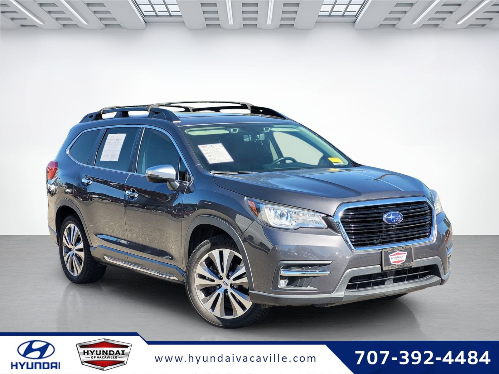 Used 2019 Subaru Ascent Touring w/ Popular Package #3 AWD/4WD image 1