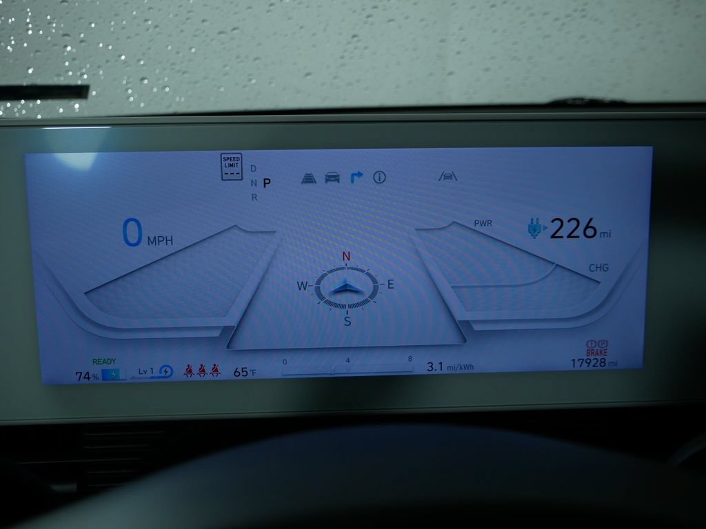 Used 2024 Hyundai Ioniq 5 SEL AWD/4WD image 27