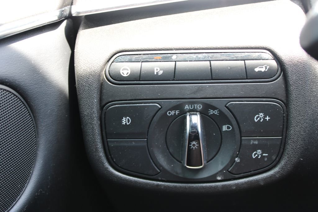 Used 2025 INFINITI QX55 Luxe w/ Accent Package image 23