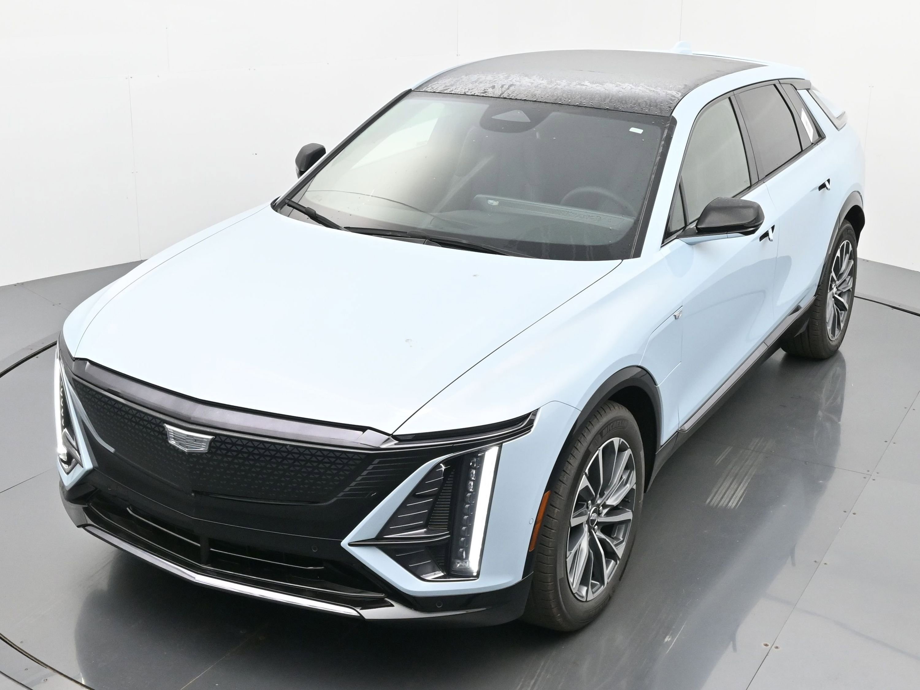 New 2026 Cadillac Lyriq Sport image 23