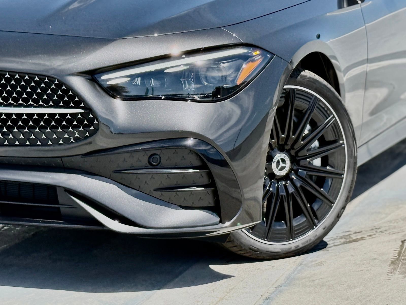 New 2026 Mercedes-Benz CLE 450 4MATIC Cabriolet image 4