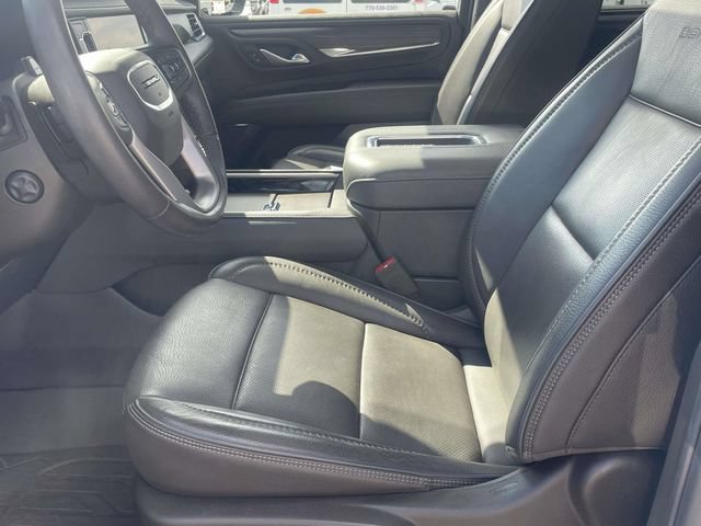 Used 2024 GMC Yukon Denali w/ Advanced Technology Package AWD/4WD image 15