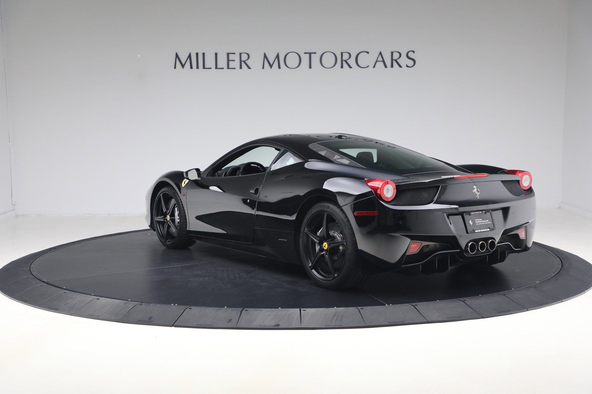 Certified 2013 Ferrari 458 Italia Coupe image 6