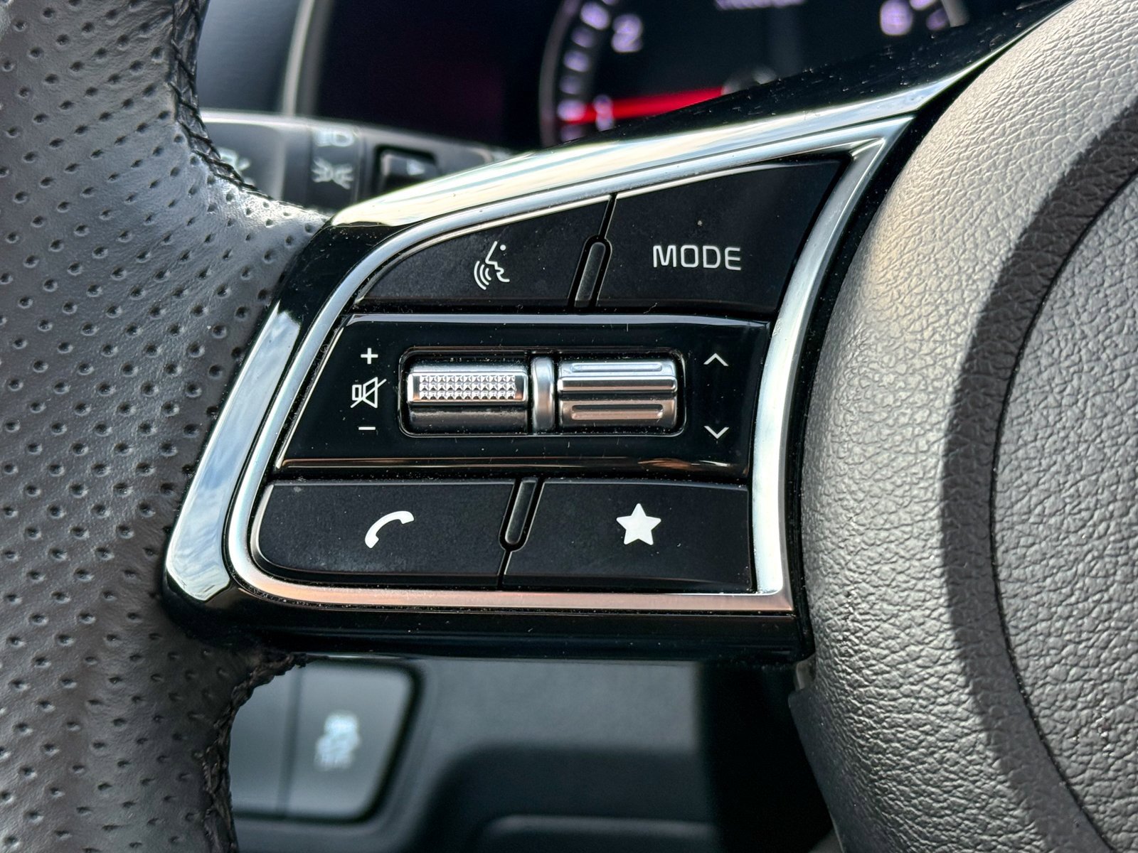 Used 2022 Kia Forte GT-Line w/ GT-Line Premium Package image 26