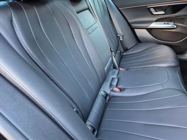 Used 2025 Mercedes-Benz E 350 Sedan image 18