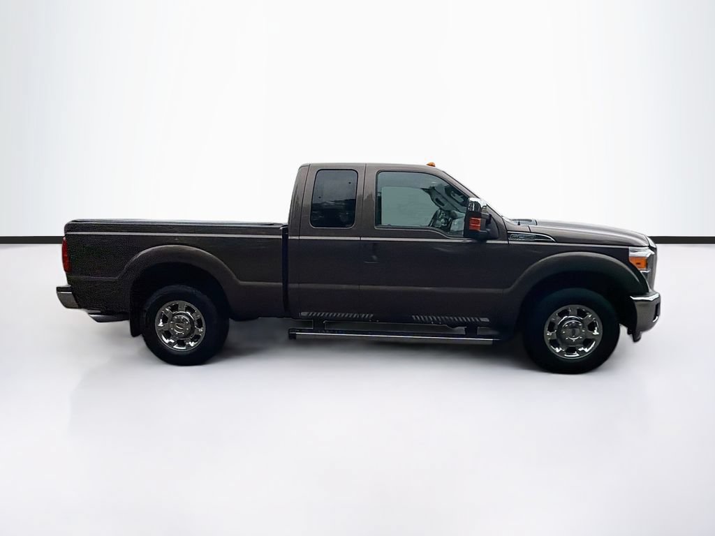 Used 2016 Ford F250 XLT w/ XLT Premium Package RWD image 4