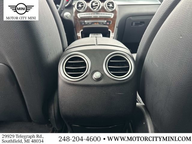 Used 2017 Mercedes-Benz GLC 300 4MATIC image 18