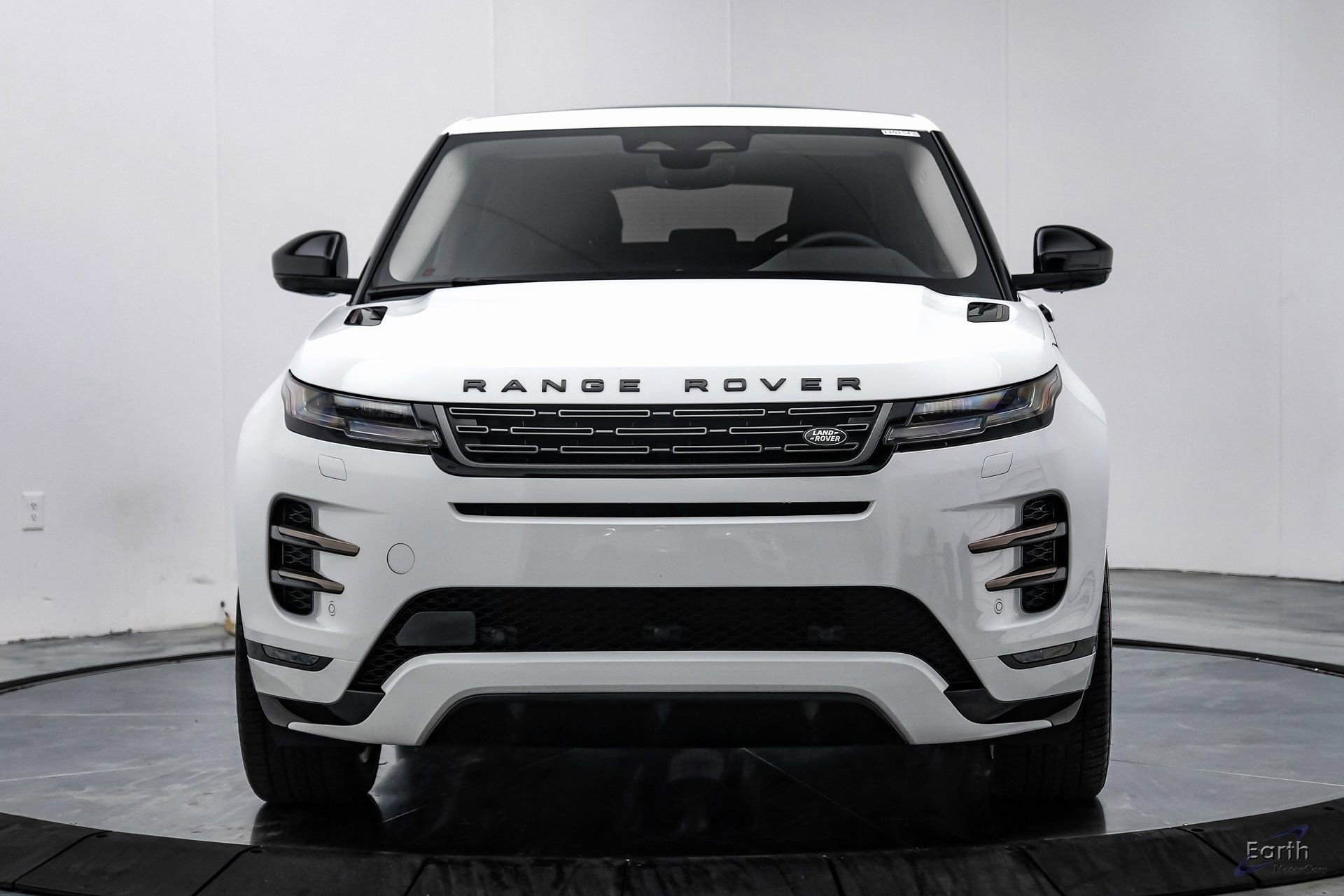 Used 2024 Land Rover Range Rover Evoque Dynamic SE image 27