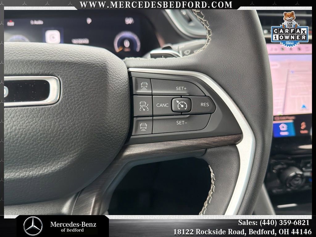 Used 2023 Jeep Grand Cherokee L Limited AWD/4WD image 14