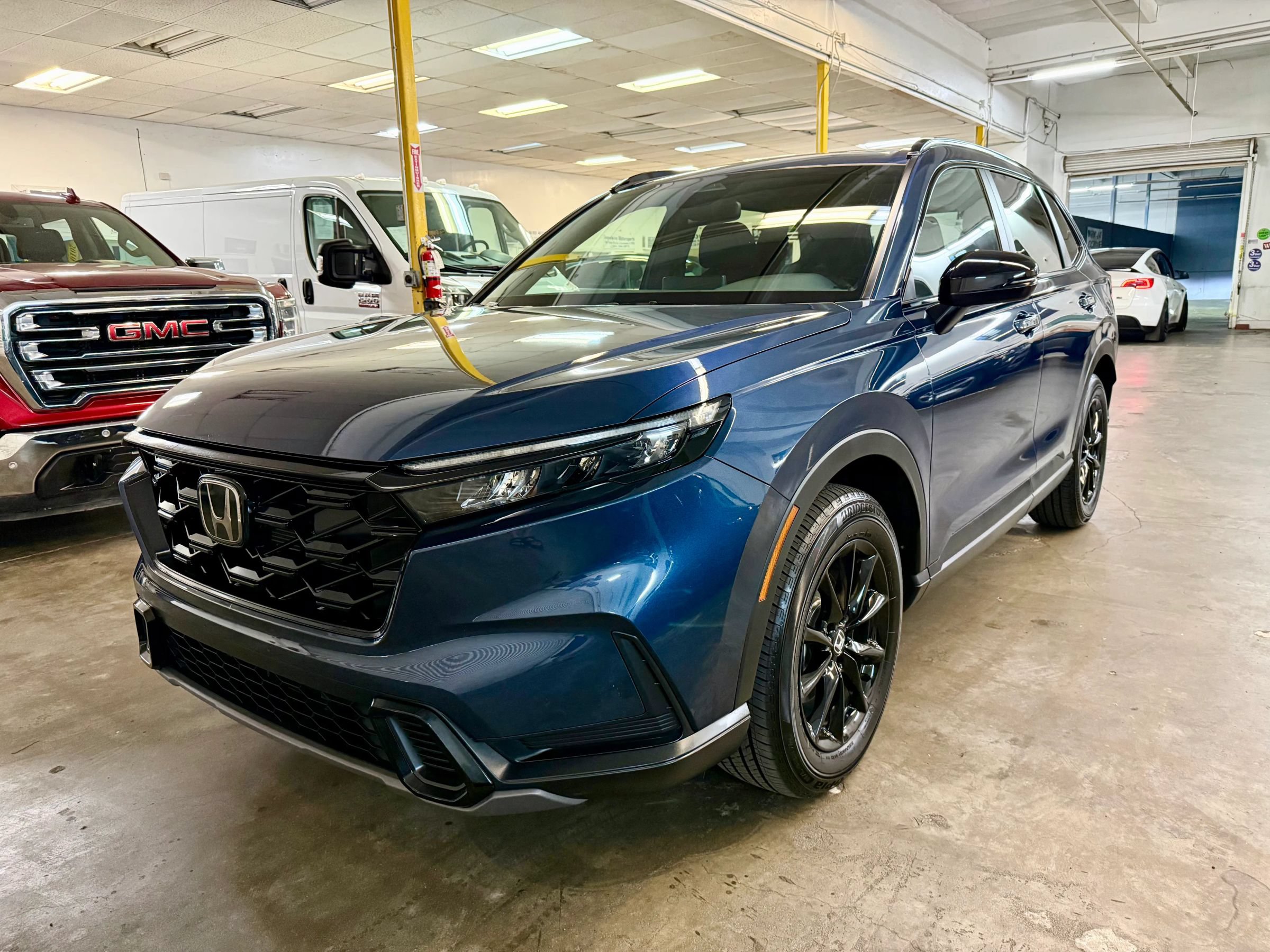 Used 2026 Honda CR-V Sport image 1