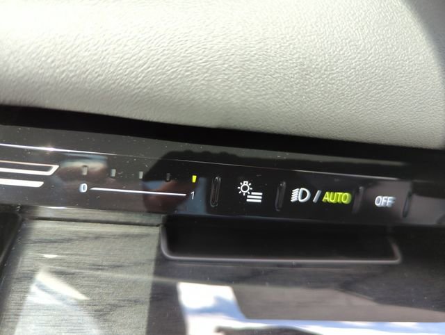 New 2026 BMW 530i w/ Premium Package image 30