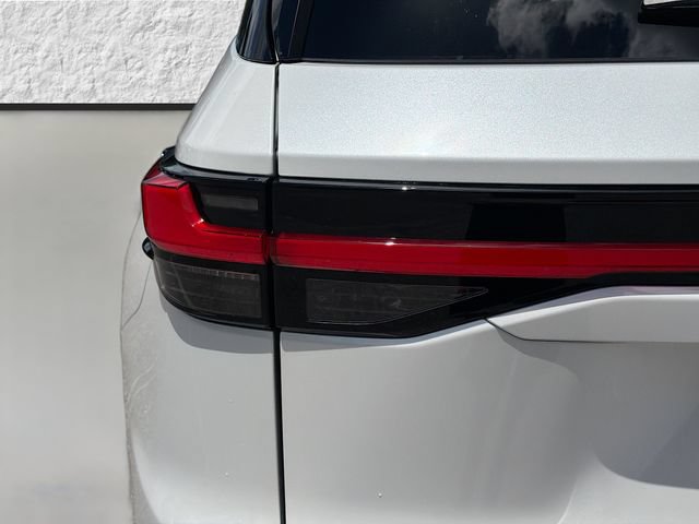 New 2026 Lexus TX 500h AWD image 10