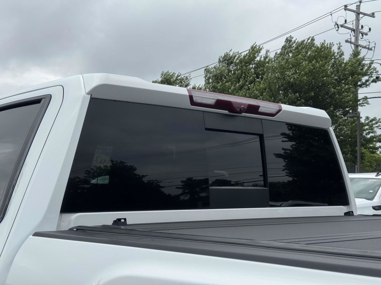 Used 2024 GMC Sierra 2500 AT4 w/ AT4 Premium Plus Package AWD/4WD image 13