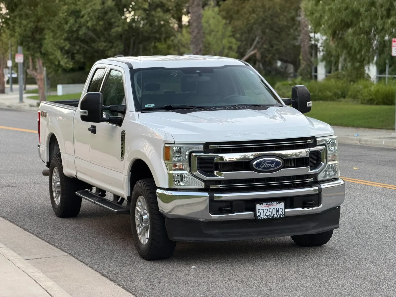 Used 2022 Ford F250 XLT AWD/4WD image 3