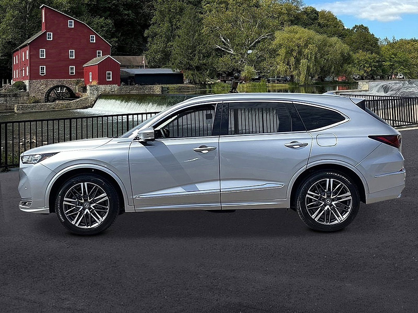 New 2026 Acura MDX SH-AWD w/ Advance Package image 2