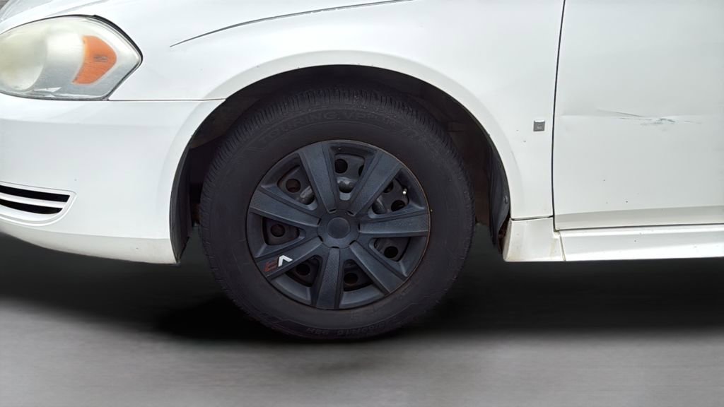 Used 2009 Chevrolet Impala LS FWD image 19