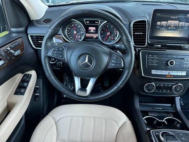 Used 2018 Mercedes-Benz GLS 450 4MATIC image 16