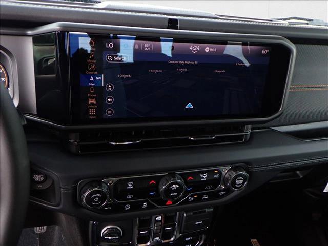 New 2025 Jeep Gladiator Mojave w/ Safety Group image 13