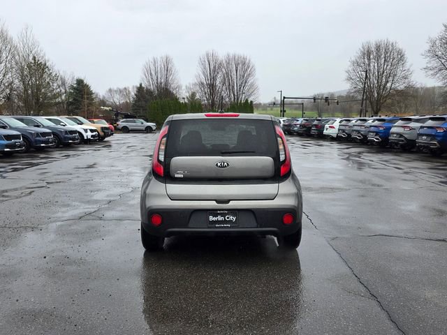 Used 2017 Kia Soul FWD image 7