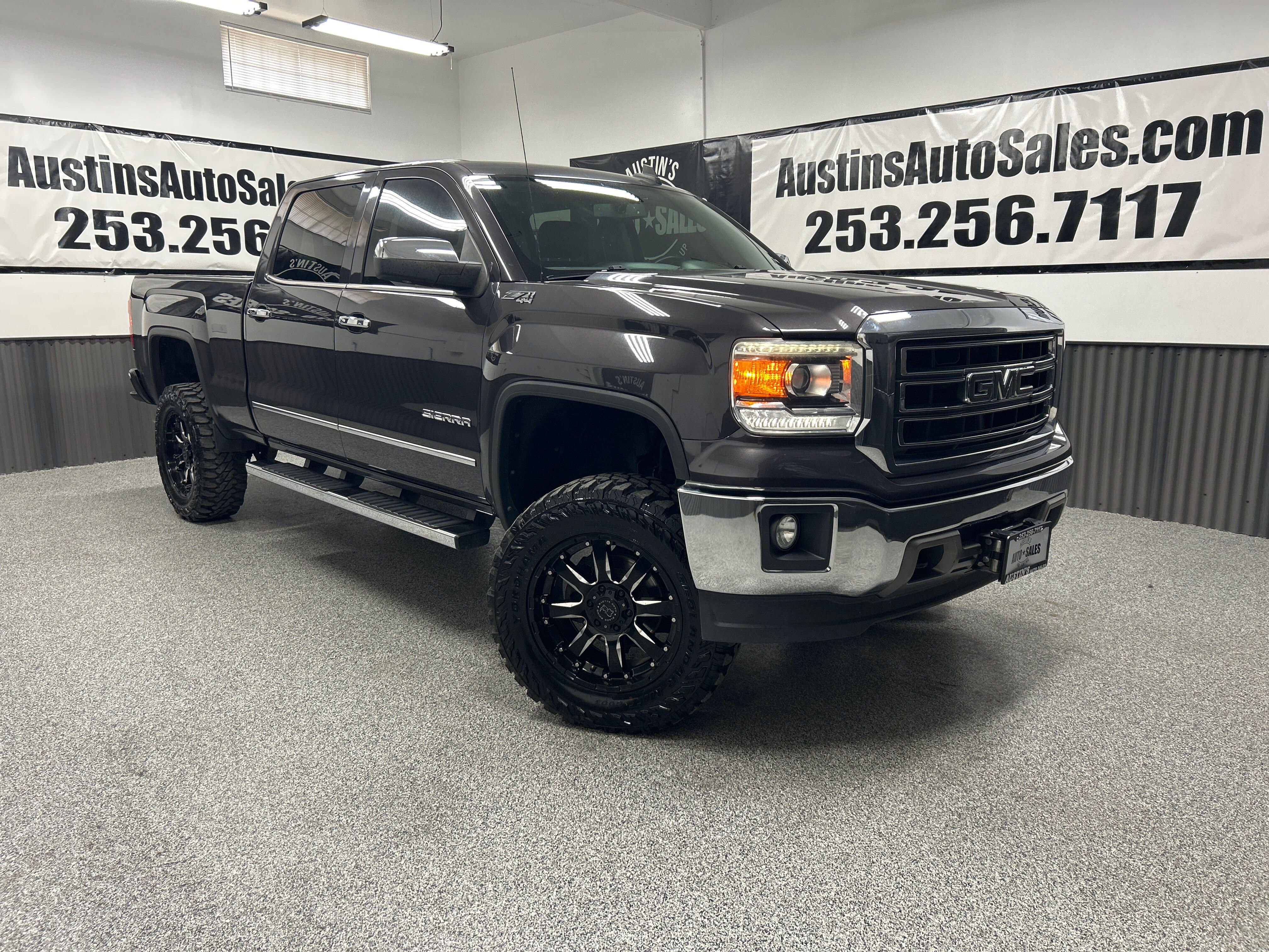 Used 2015 GMC Sierra 1500 SLT w/ SLT Crew Cab Value Package