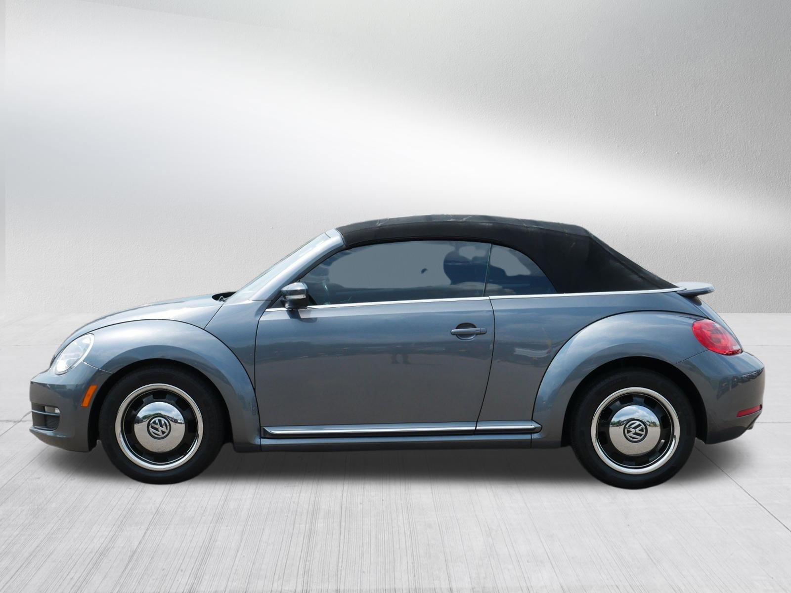 Used 2014 Volkswagen Beetle 1.8T FWD image 4
