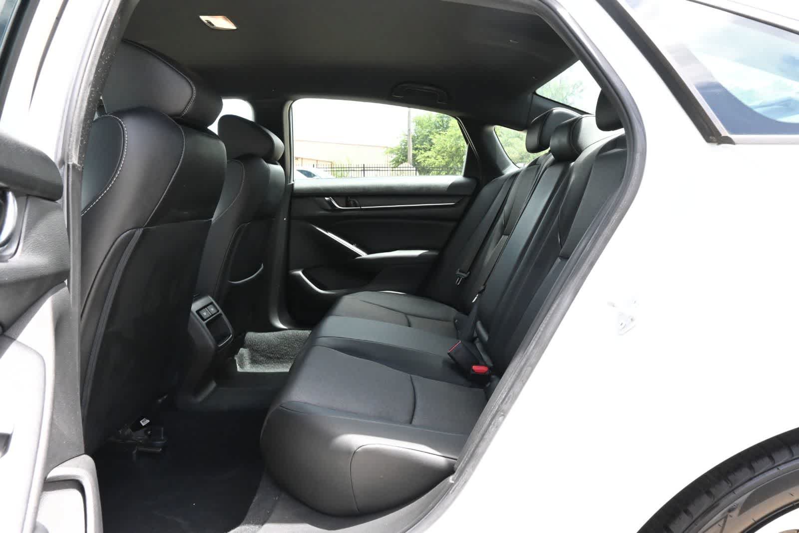 Used 2021 Honda Accord Sport image 19