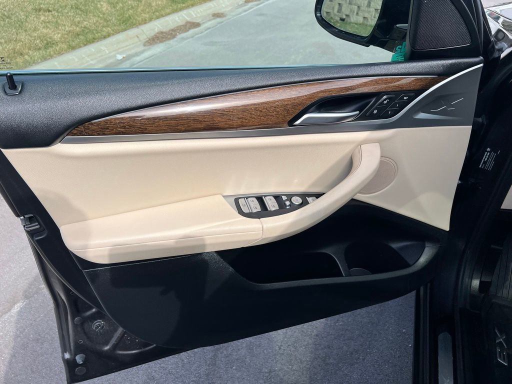 Used 2021 BMW X3 xDrive30i w/ Convenience Package image 17