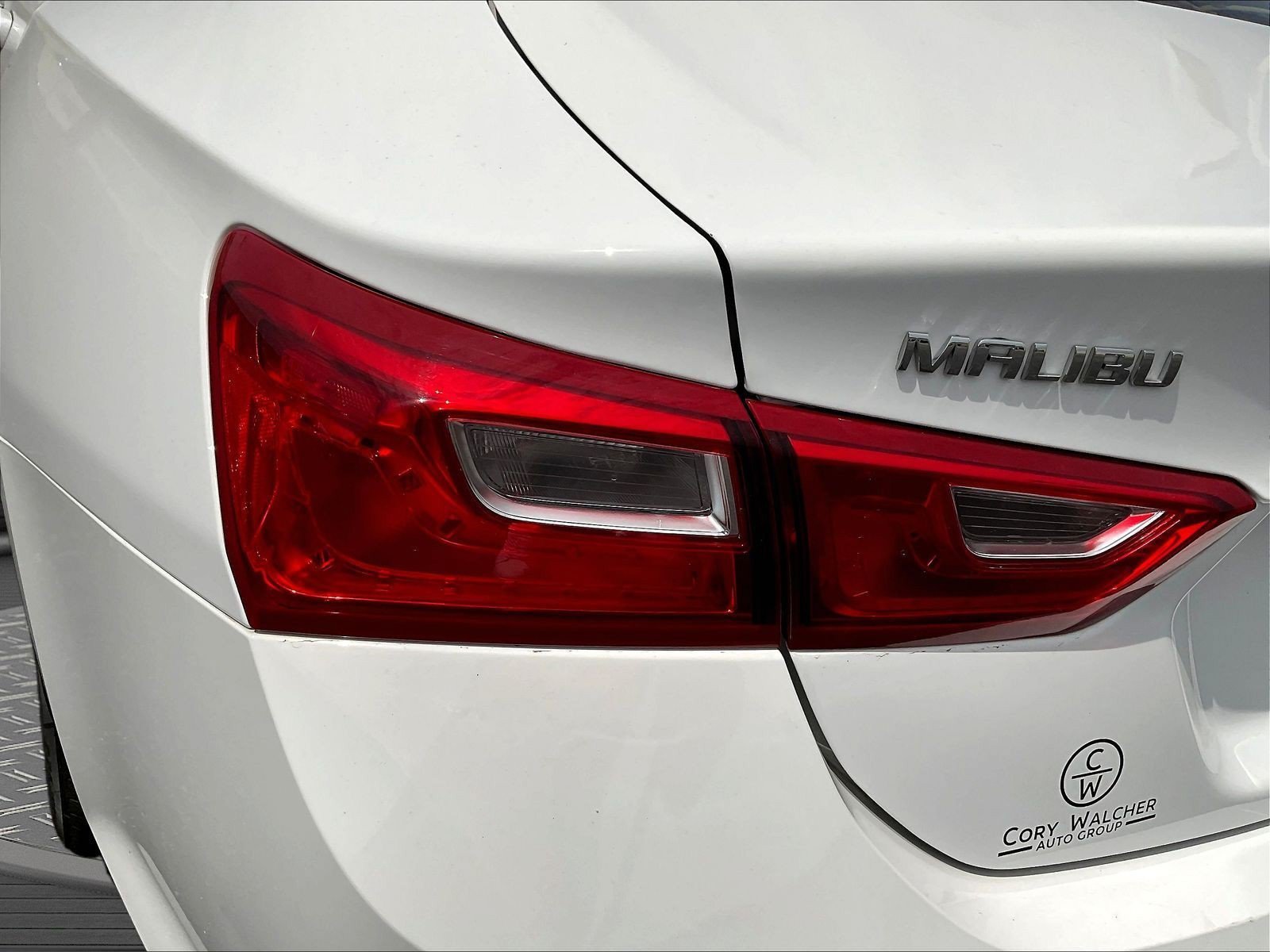 Used 2024 Chevrolet Malibu LT FWD image 23