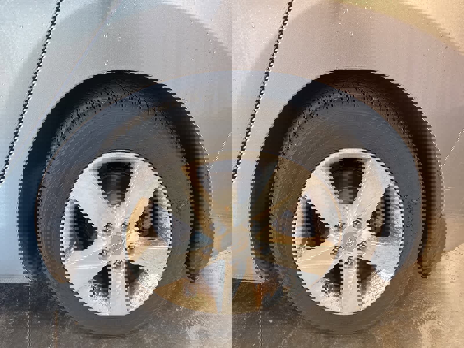 Used 2013 Hyundai Elantra GLS w/ Preferred Pkg image 14