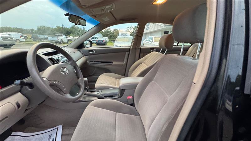 Used 2005 Toyota Camry LE FWD image 35