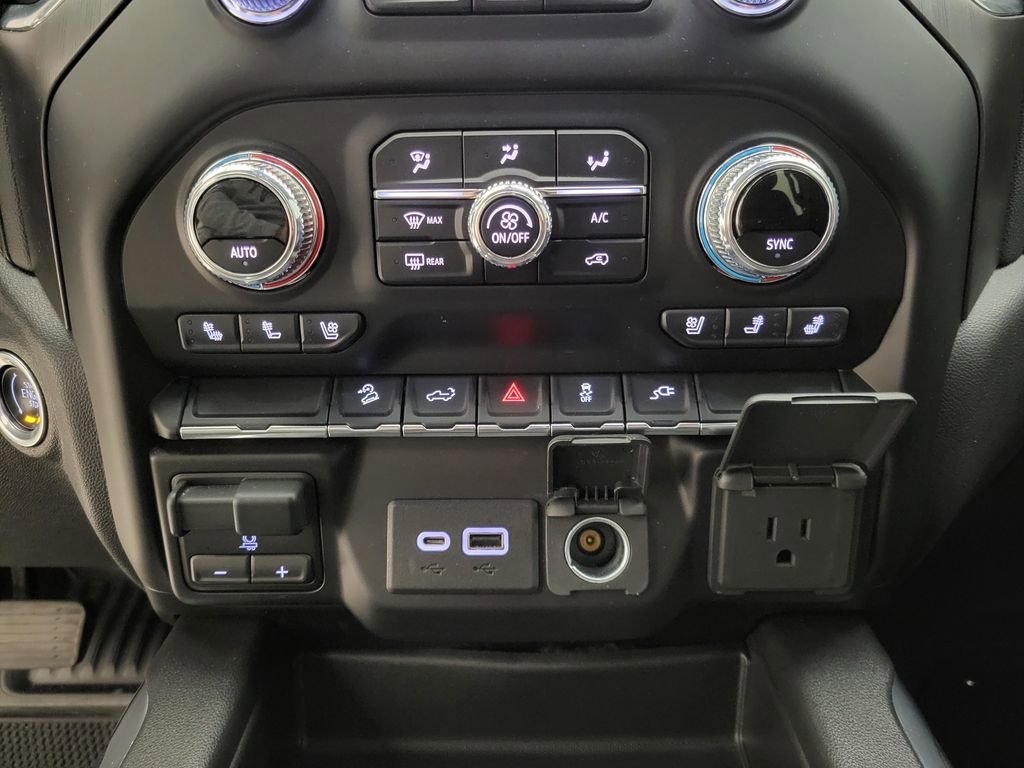 Used 2021 GMC Sierra 1500 AT4 AWD/4WD image 8