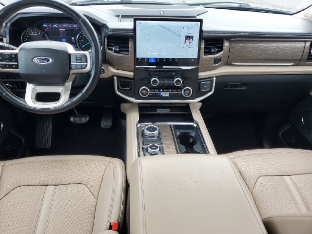 Used 2024 Ford Expedition Limited AWD/4WD image 31