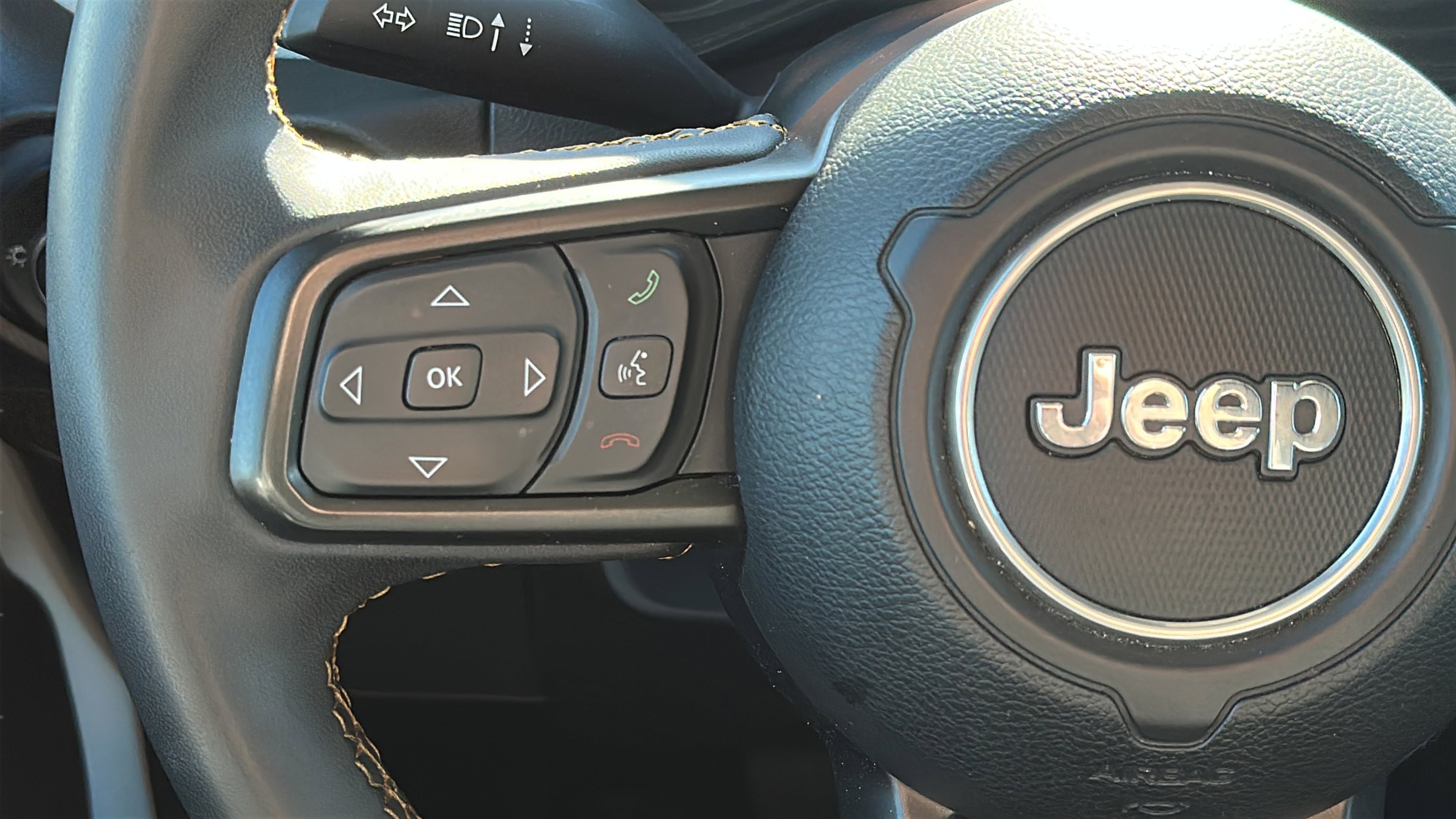 Used 2024 Jeep Wrangler Unlimited Sport image 15