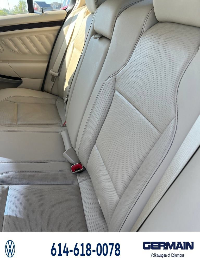 Used 2018 Ford Taurus Limited FWD image 23