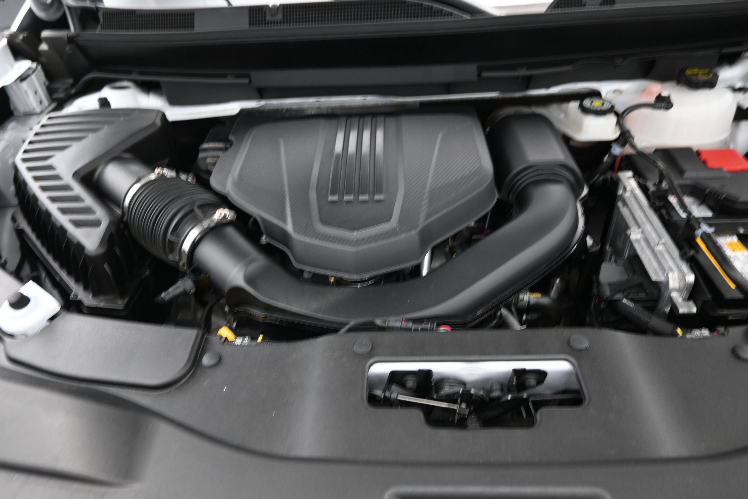 Used 2026 Chevrolet Traverse LT w/ Driver Confidence Package FWD image 12