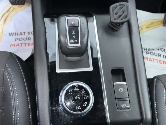 Used 2023 Mitsubishi Outlander SE image 13