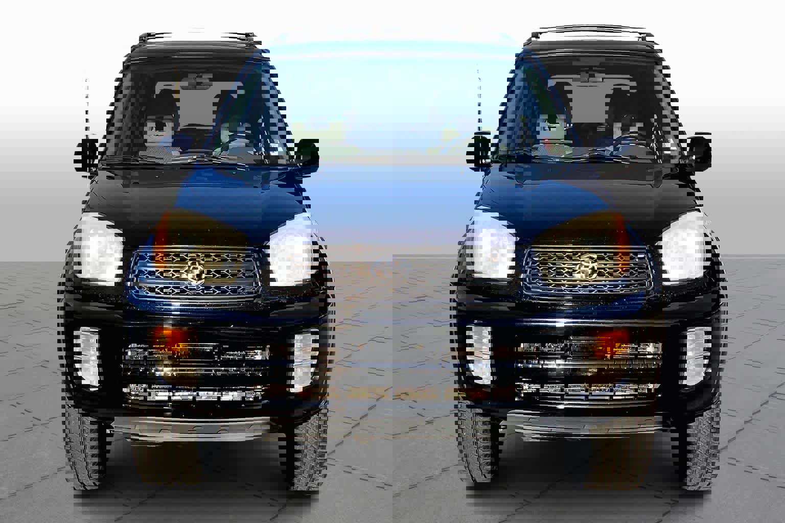 Used 2002 Toyota RAV4 4WD image 3