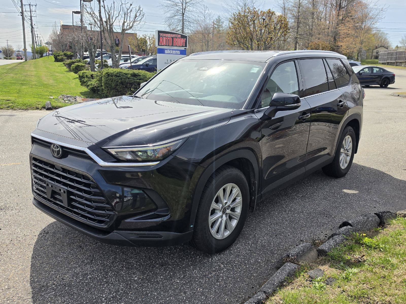 Used 2024 Toyota Grand Highlander AWD image 7