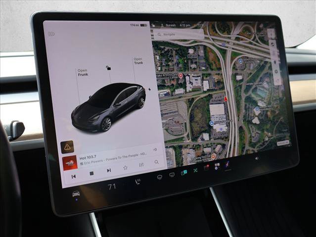 Used 2018 Tesla Model 3 Long Range RWD image 17