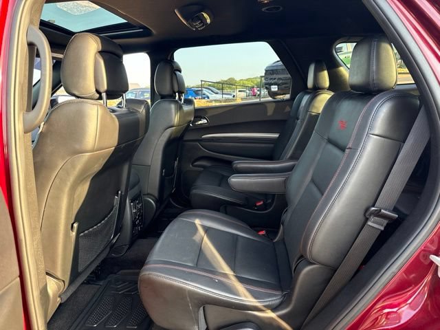 Used 2018 Dodge Durango R/T w/ Technology Group RWD image 26