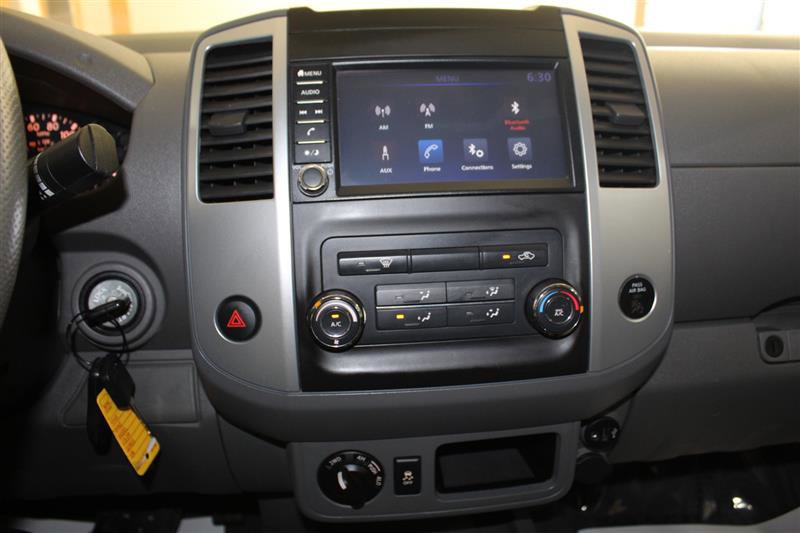 Used 2019 Nissan Frontier SV AWD/4WD image 18