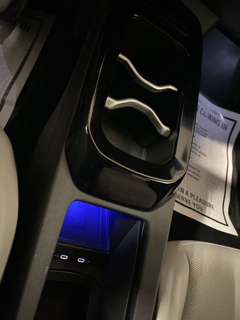 Used 2021 Volkswagen ID.4 Pro S image 21