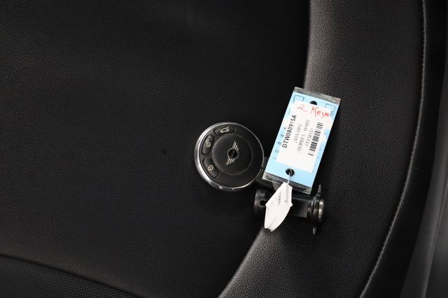 Used 2015 MINI Cooper S image 20