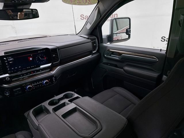 Used 2024 GMC Sierra 2500 SLE w/ SLE Value Package; image 24