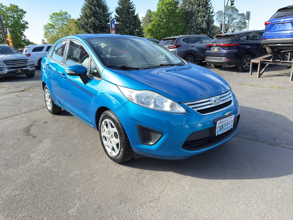 Used 2013 Ford Fiesta SE FWD image 11