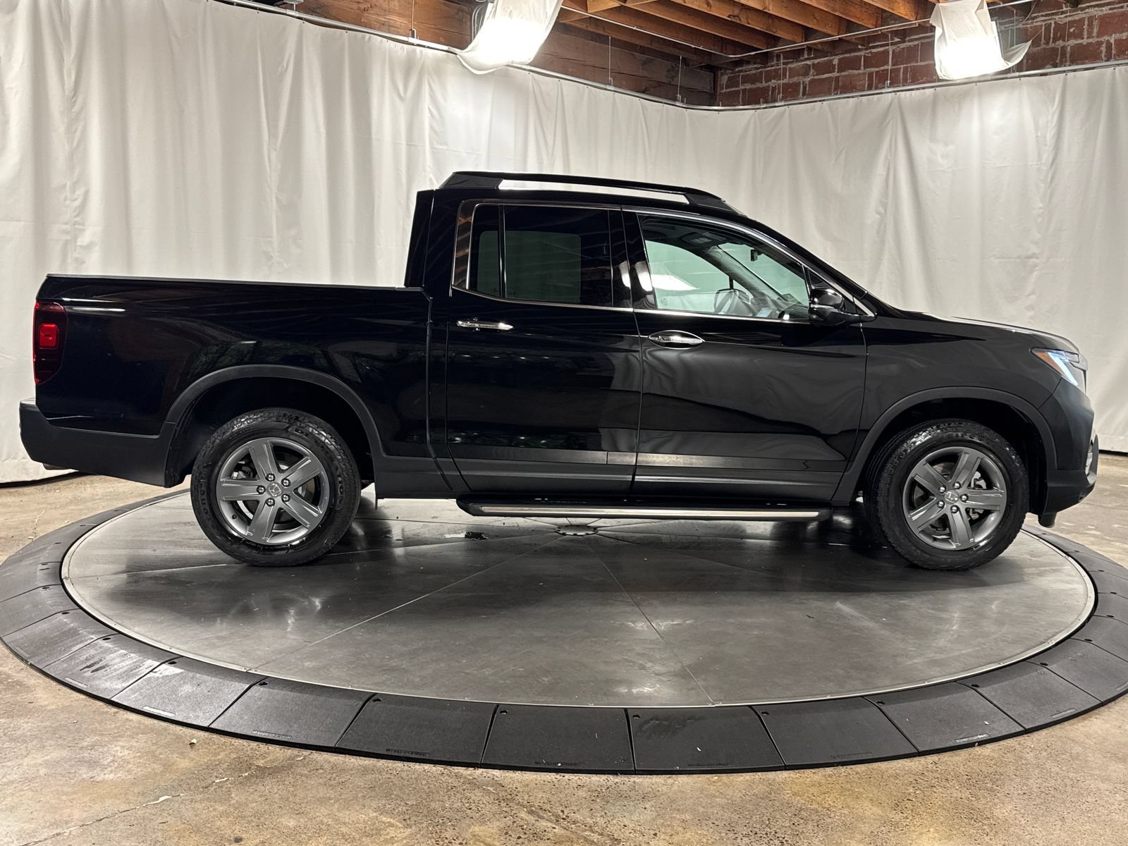 Certified 2023 Honda Ridgeline RTL-E image 13